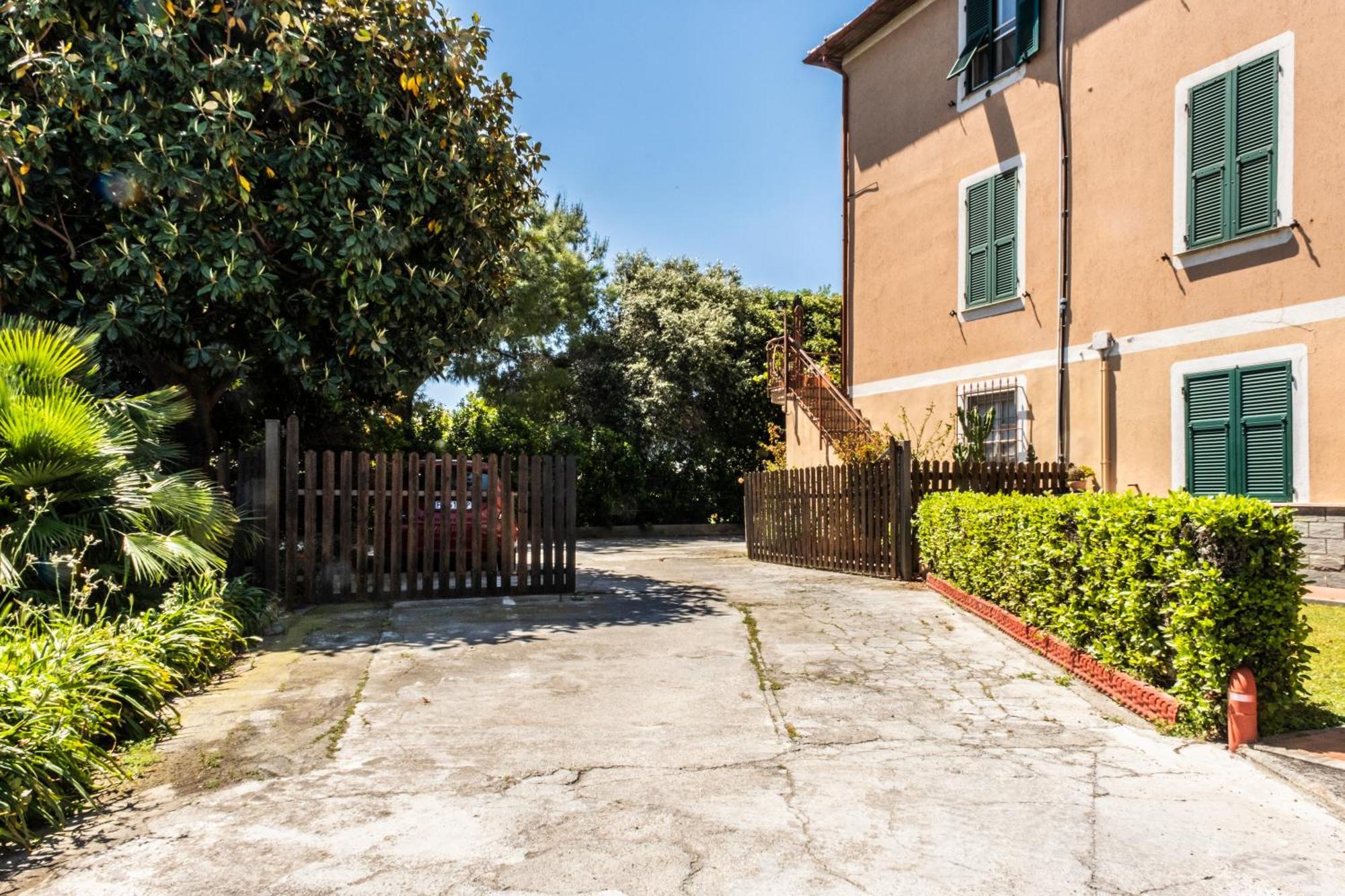 Agriturismo Giorgi Appartamenti In Riviera Ligure Albenga Exterior foto